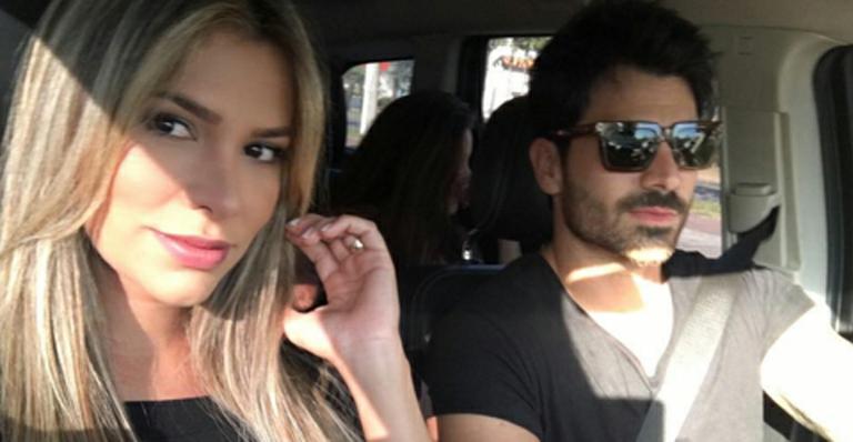 Adriana Sant’Anna diz que é Rodrigão quem troca as fraldas do bebê
