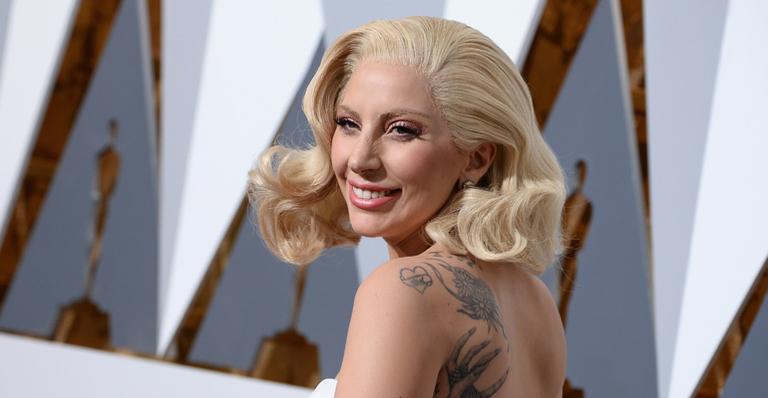 Lady Gaga anuncia ajuda às vítimas do terremoto na Itália