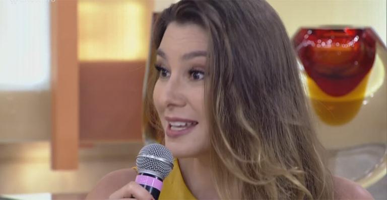 Lavínia Vlasak critica excesso de magreza: ‘Acho bonito mulheres com curvas’