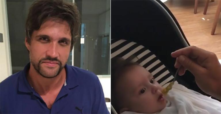Leo Chaves, da dupla com Victor, dá a primeira papinha para o filho caçula, José