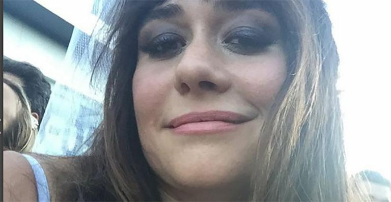 Alessandra Negrini publica foto de seu filho e elogia: ‘Gato demais’