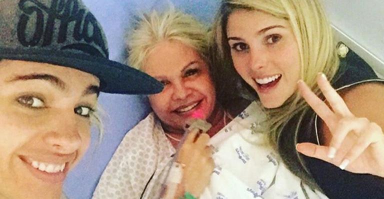 Com dengue, Monique Evans desabafa: “Não é mole, não. Que dor”