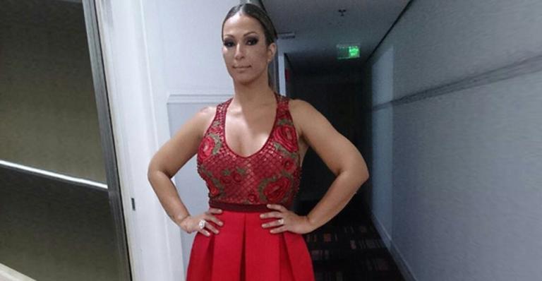 Valesca passa por cirurgia de emergência nos seios: “Susto”