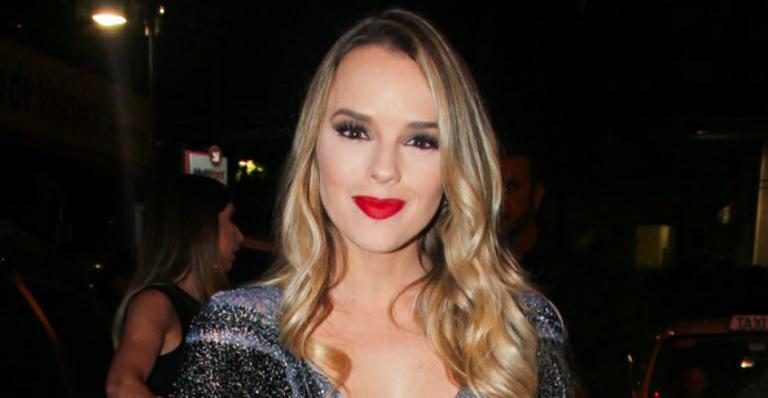 Cantora Thaeme conta como cuida de seu corpo