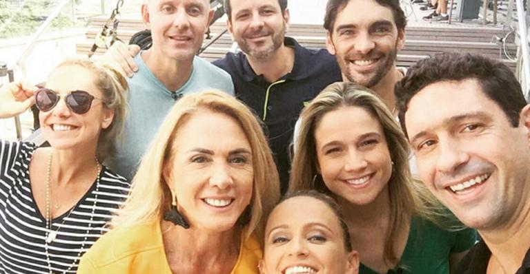 Após separação, Fernanda Gentil mostra bastidores de programa