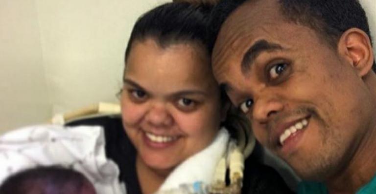 Anão Marquinhos desabafa após morte da filha: “Com o tempo a vida fica mais difícil”