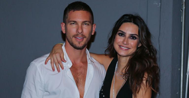 Thaila Ayala fala sobre namoro com Adam Senn: “Nada me tira do sério”