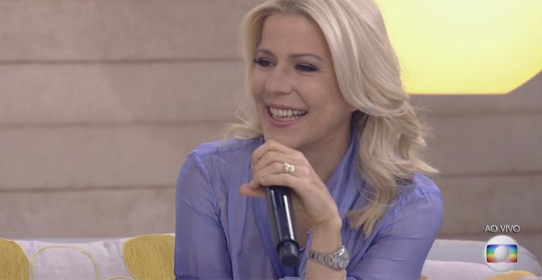 Aos 53, Paula Toller exibe juventude na TV e relata drama após descobrir que sofria de diabetes