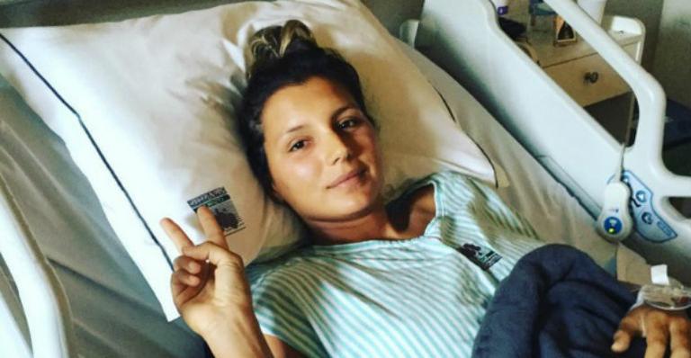 Maya Gabeira é hospitalizada e manda recado: “Dores na coluna”