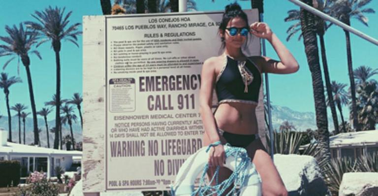 Bruna Marquezine mostra foto de biquíni e é comparada a Kendall Jenner
