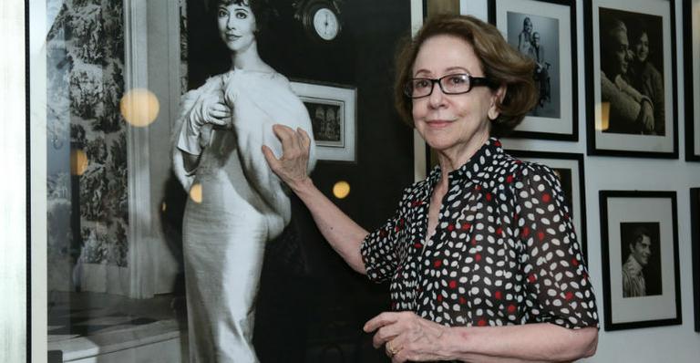 Fernanda Montenegro prestigia lançamento de livro no RJ