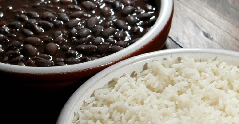 Arroz e feijão: descubra se o prato mais tradicional do Brasil é saudável