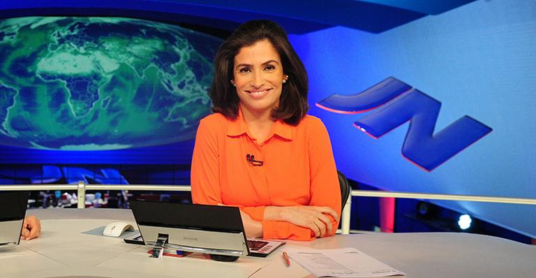 Renata Vasconcellos posa ao lado da irmã gêmea: ‘As vezes, nem eu sei quem é quem’