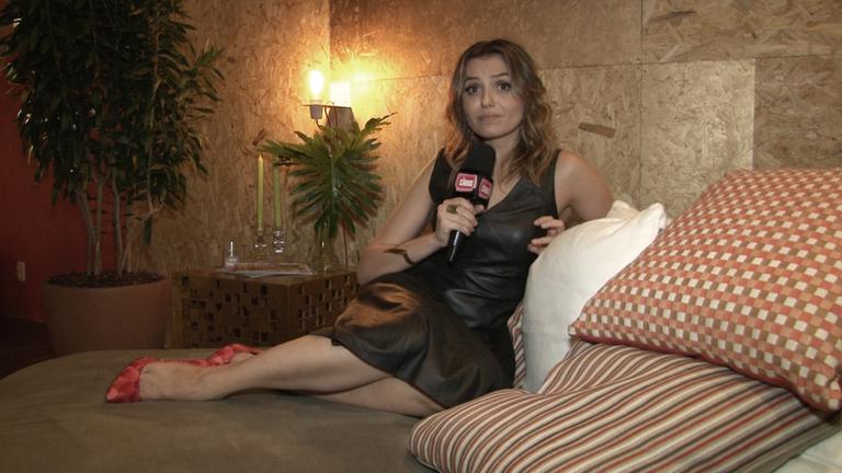 Monica Iozzi: dicas de beleza direto do SPFW