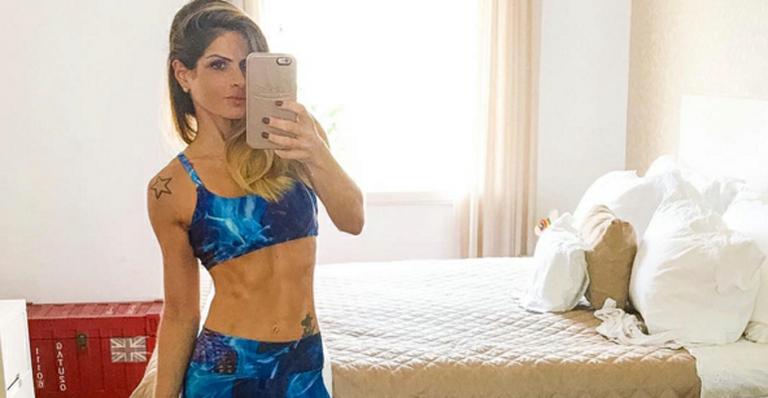 Carol Magalhães faz as pazes com fã após discussão