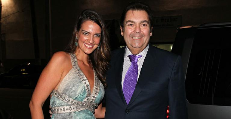 Mulher de Fausto Silva mostra foto de viagem do casal