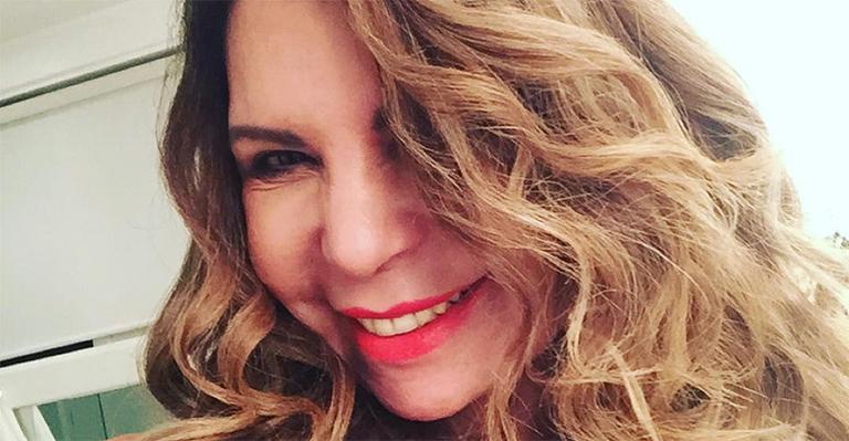 Elba Ramalho fala sobre as filhas adotivas: ‘Não existe distinção’