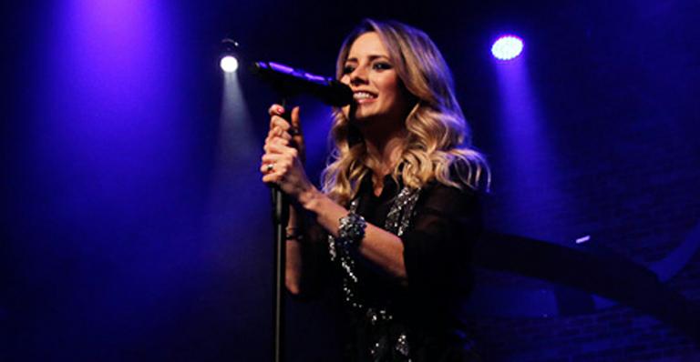 Sandy estreia a turnê ‘Meu Canto’ em São Paulo
