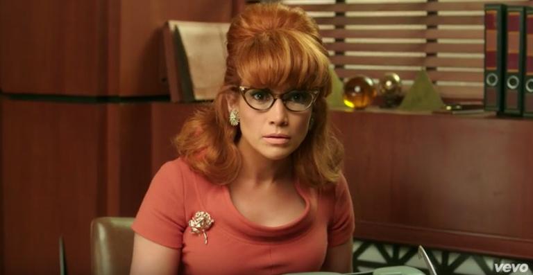 Jennifer Lopez defende os direitos das mulheres em novo clipe