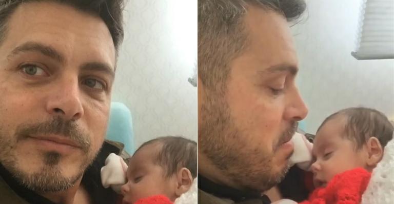 Luigi Baricelli se diverte com a neta, Helena: “Tem um olhar encantador”