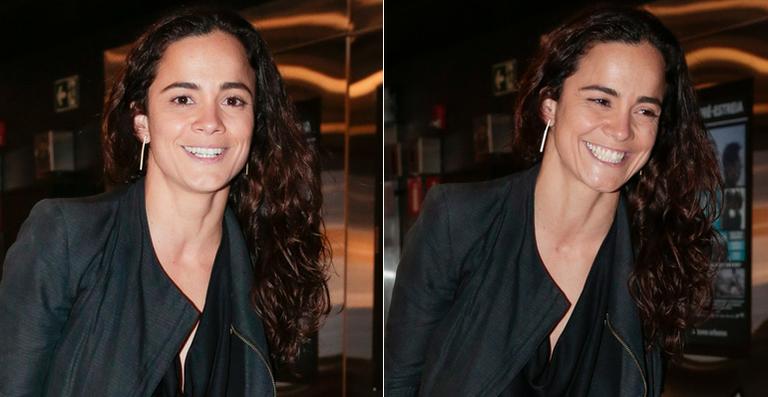 Alice Braga prestigia pré-estreia de filme nacional