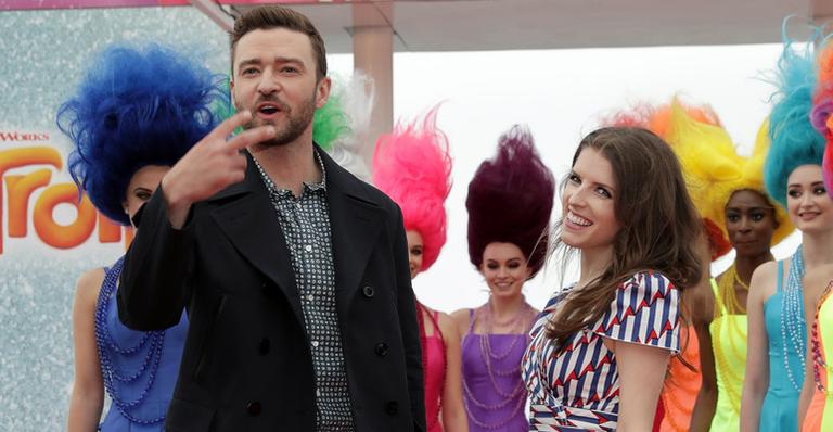 Justin Timberlake e Anna Kendrick cantam ‘True Colors’ de Cyndi Lauper, em Cannes