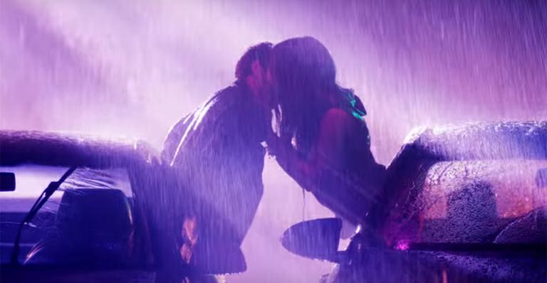 Anitta lança clipe surpresa da música ‘Cravo e Canela’