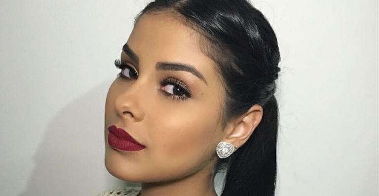 Munik, campeã do ‘BBB16’, compra carrão de R$ 100 mil