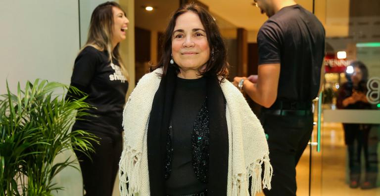 Regina Duarte desabafa sobre incidente no trânsito: “Fui vítima de abuso, assédio moral”