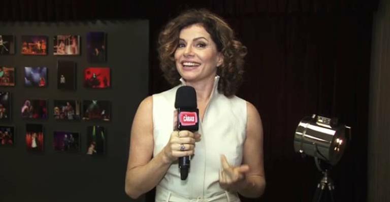 Débora Bloch revela o que não pode faltar na bolsa