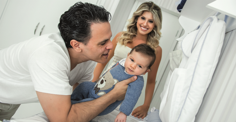 Juliana D’Agostini e João Marcello apresentam Andre