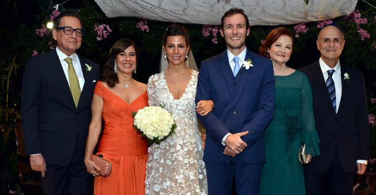 O sim de Nicole Tamborindeguy e Ricardo Manela