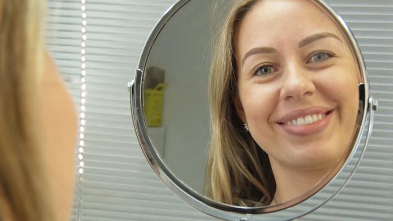 Sobrancelhas perfeitas: confira a técnica que está virando febre