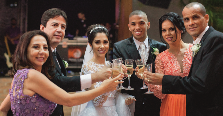 Rivaldo abençoa boda do filho, Rivaldo Jr e Gabriela Prado