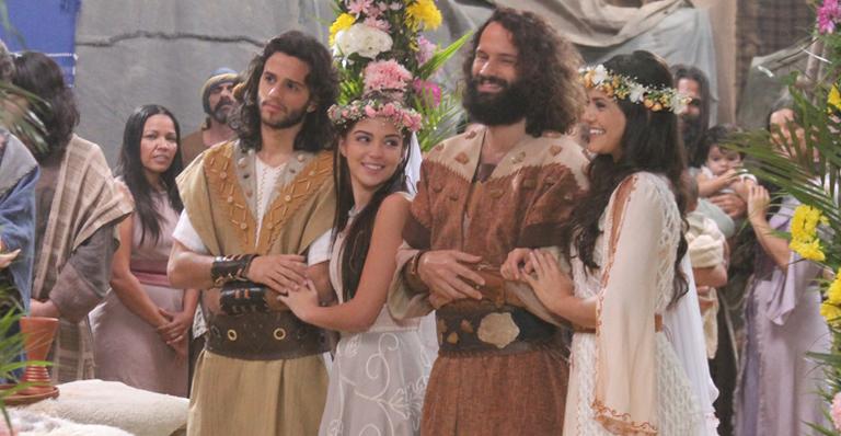 Casamento duplo em ‘Os Dez Mandamentos’: “Me senti uma princesa”, diz Anna Rita Cerqueira