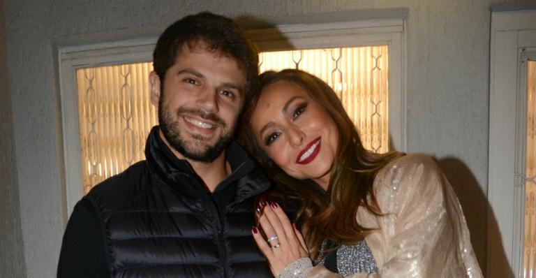 Sabrina Sato e Duda Nagle prestigiam show de Ivete Sangalo
