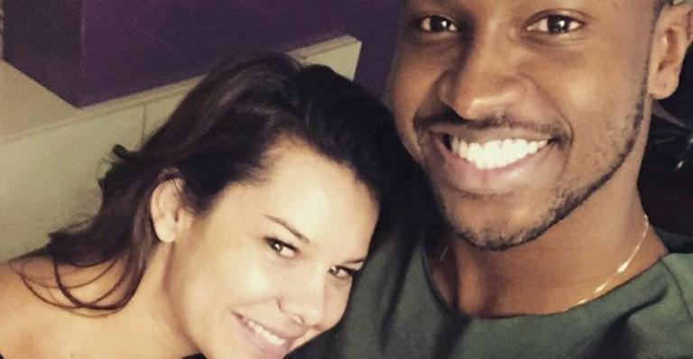 Fernanda Souza conta surpresa em pedido de casamento de Thiaguinho