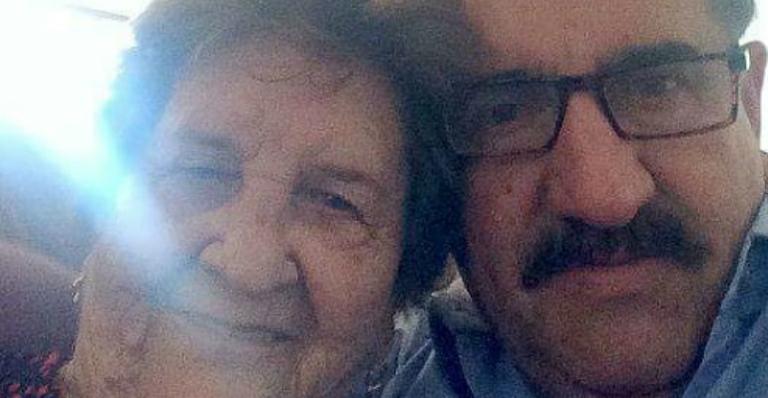 Ratinho posa com a mãe e surpreende fãs pela semelhança impressionante: “Cópia fiel”