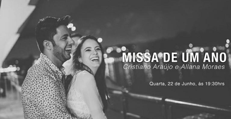 Pai de Cristiano Araújo se emociona em missa de 1 ano da morte do sertanejo