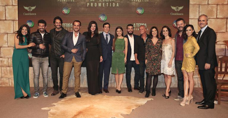 Elenco de ‘A Terra Prometida’ se reúne para coletiva