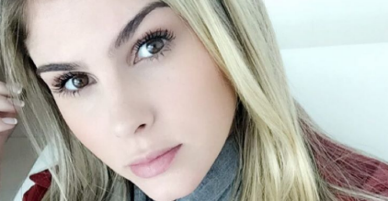 Bárbara Evans publica foto sem sutiã e impressiona os fãs: ‘Umas das mais sexy’