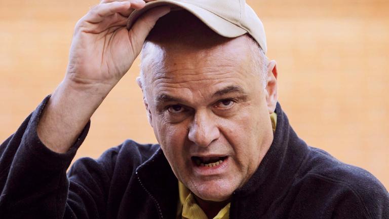 Oscar Schmidt: ídolo do basquete estreia reality show