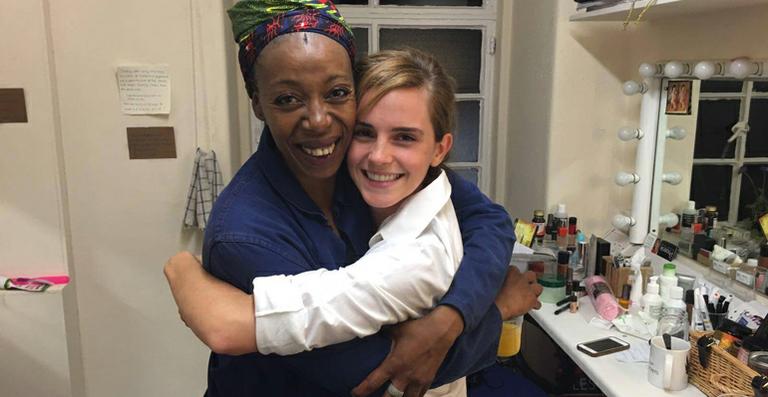 Emma Watson e Noma Dumezweni: encontro de Hermiones