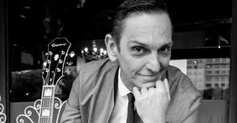 Após 34 anos, Paulo Miklos deixa o Titãs e entra Beto Lee