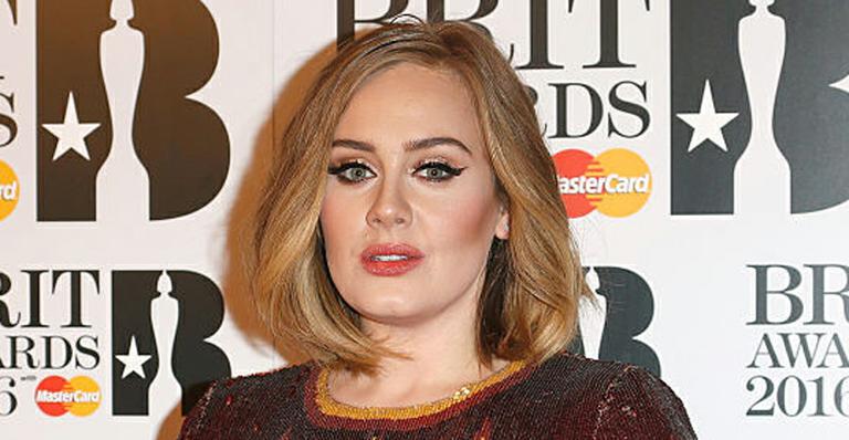Cantora Adele cogita não voltar a fazer turnês