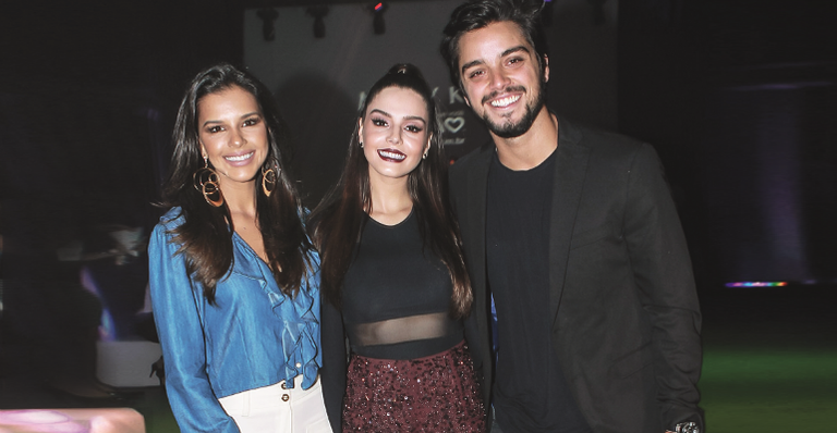 Rodrigo Simas, Mariana Rios e Gio Lancellotti: encontro fashion