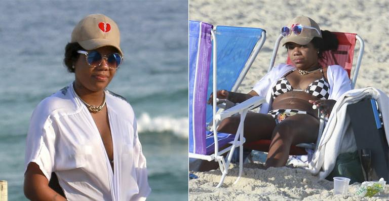 Ludmilla curte a tarde em praia no Rio de Janeiro