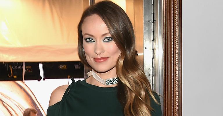 Grávida de seu segundo filho, Olivia Wilde exibe barrigão nas redes sociais