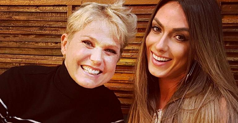 Xuxa grava entrevista com Nicole Bahls para seu programa