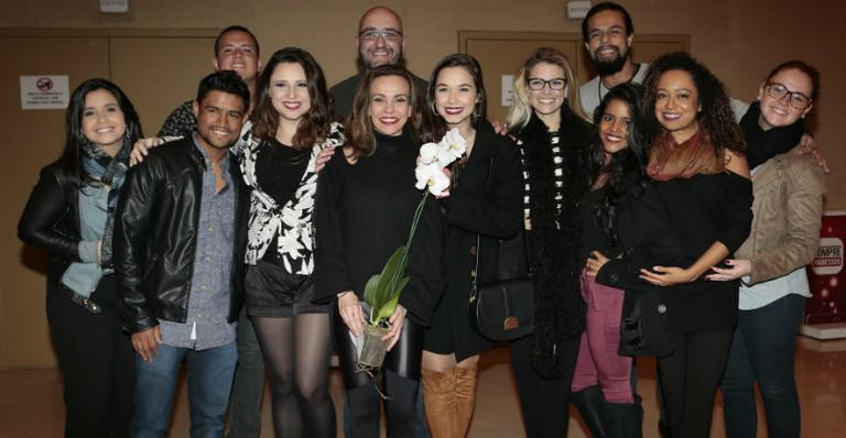 Após quase 20 anos, os atores de Chiquititas se reencontram em espetáculo